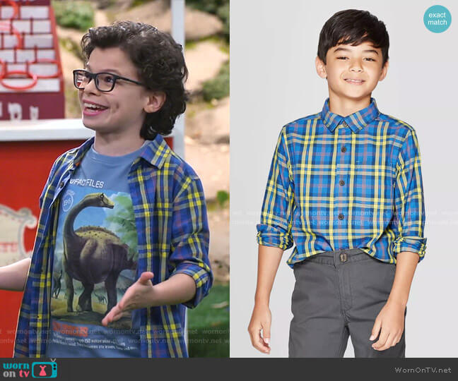 Cat & Jack Long Sleeve Button-Down Shirt worn by Matteo Silva (Raphael Alejandro) on Bunkd