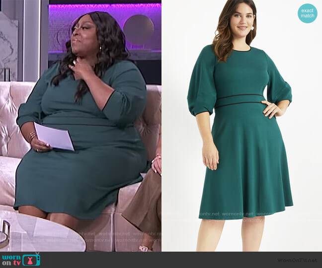 Eloquii Lantern Sleeve Dress worn by Loni Love on The Real