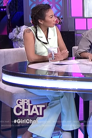 Jeannie’s mint green sleeveless blazer on The Real