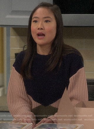 Jen’s colorblock sweater on Last Man Standing