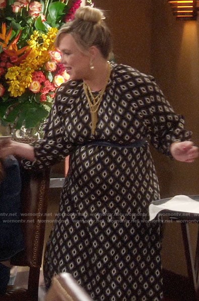 Kristin’s diamond print midi dress on Last Man Standing