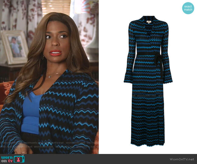 L'Agence Zig Zag Print mMaxi Dress worn by Poppy (Kimrie Lewis) on Single Parents