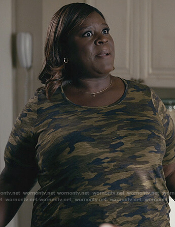 Ruby’s camo print tee on Good Girls