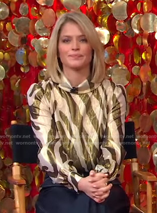 Sara’s metallic zebra print top on GMA Strahan Sara And Keke