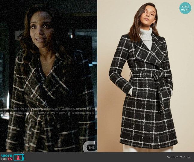 Ted Baker Rosylin Coat worn by Sophie Moore (Meagan Tandy) on Batwoman