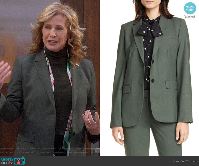 Theory Carissa Blazer in Hunter Green Melange worn by Vanessa Baxter (Nancy Travis) on Last Man Standing