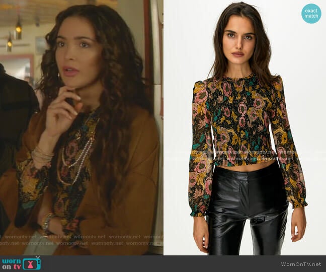 Wilfred Lilith Blouse worn by Bess (Maddison Jaizani) on Nancy Drew