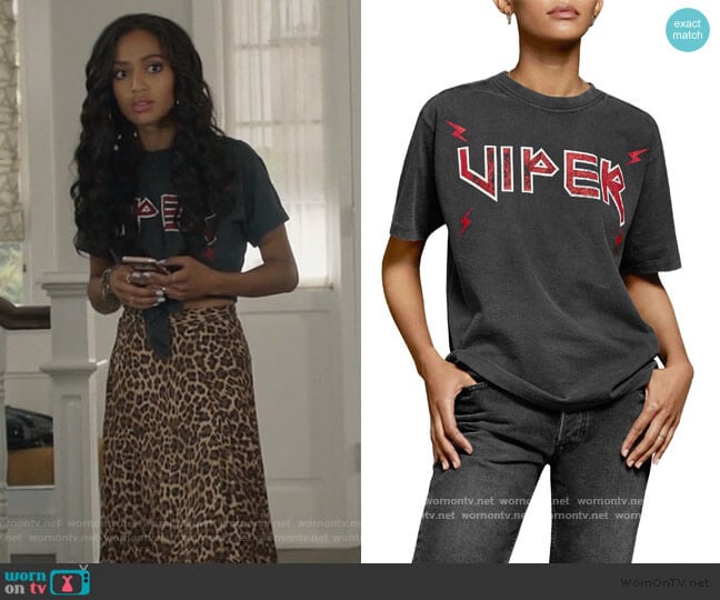 Anine Bing Venom Tee worn by Olivia Baker (Samantha Logan) on All American