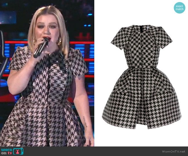Dice Kayek Virgin Wool Houndstooth Mini Dress worn by Kelly Clarkson on The Voice