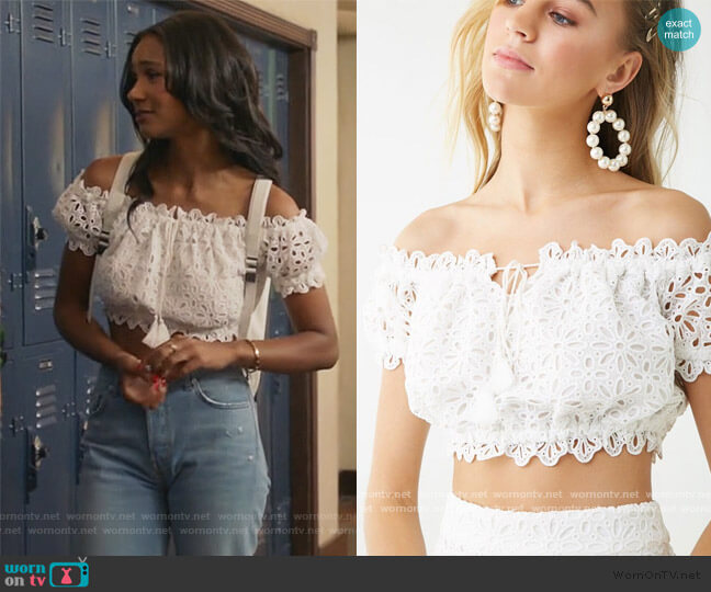 Forever 21 Floral Eyelet Lace Crop Top worn by Layla Keating (Greta Onieogou) on All American