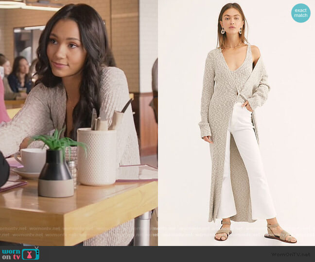 Free People Places To Go Set worn by Layla Keating (Greta Onieogou) on All American