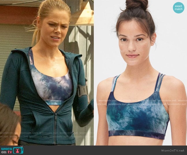 GapFit Eclipse Medium Support Strappy Sports Bra worn by Isobel Evans-Bracken (Lily Cowles) on Roswell New Mexico