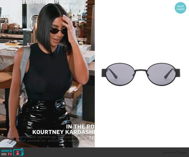 Carolina Lemke x Kim Kardashian West Indra Sunglasses worn by Kim Kardashian on Keeping Up with the Kardashians
