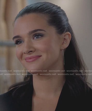 Jane’s gold chain earrings on The Bold Type