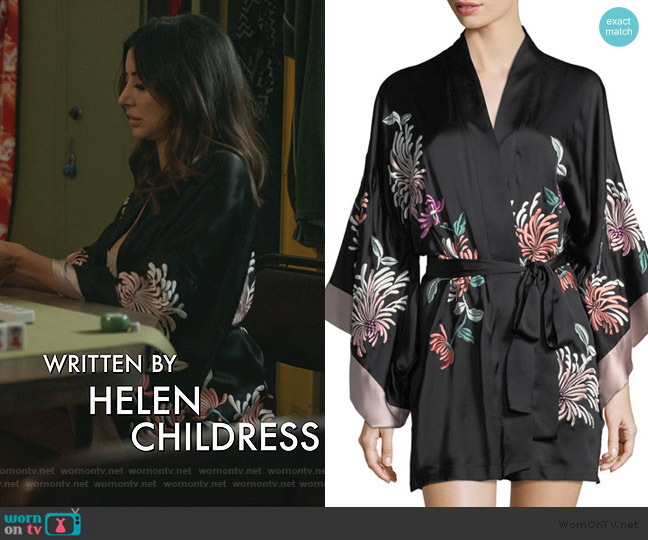 Natori Chrysanthemum Embroidered Silk Robe