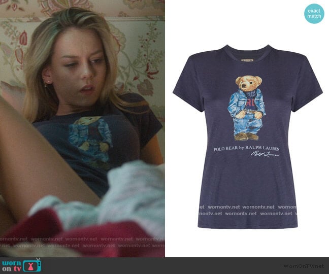Polo Ralph Lauren Polo Bear T-Shirt worn by Carla Roson Caleruega (Ester Exposito) on Elite