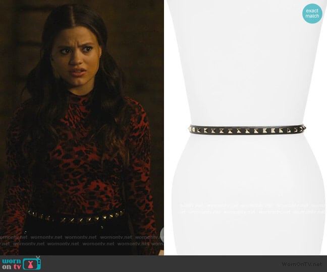 Valentino Garavani Rockstud Skinny Calfskin Leather Belt worn by Maggie Vera (Sarah Jeffery) on Charmed