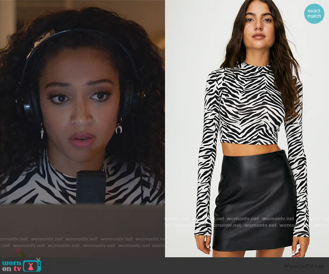 Wilfred Free Janessa Longsleeve worn by Olivia Baker (Samantha Logan) on All American