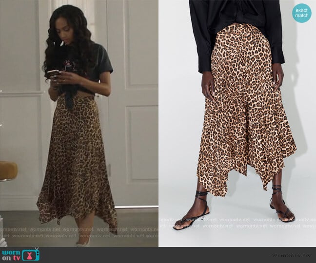 Zara Animal Print Pleated Skirt worn by Olivia Baker (Samantha Logan) on All American
