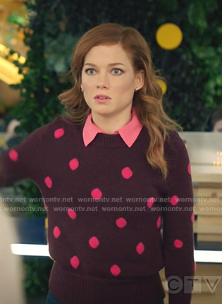 Zoey’s burgundy polka dot sweater on Zoeys Extraordinary Playlist