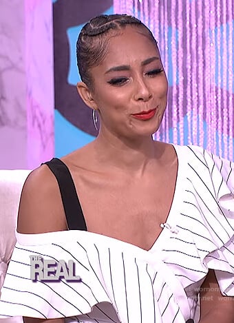 Amanda’s white striped ruffle top on The Real
