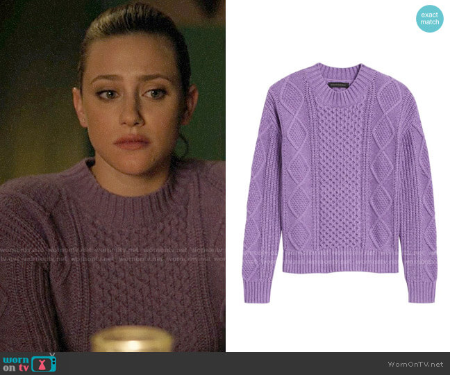 Banana Republic Cable-Knit Cropped Sweater in Heather Purple worn by Betty Cooper (Lili Reinhart) on Riverdale