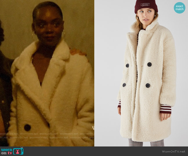Bershka Long Faux Shearling Double Breasted Coat worn by Josie McCoy (Ashleigh Murray) on Katy Keene