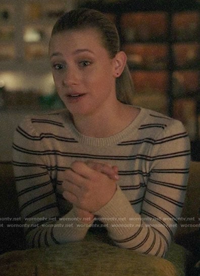 Betty’s double stripe sweater on Riverdale