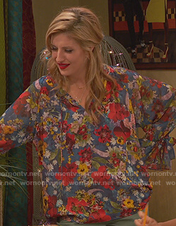 Chelsea’s floral tie neck blouse on Ravens Home