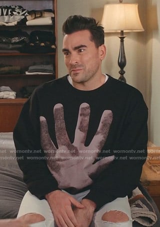 David’s black hand print sweatshirt on Schitts Creek