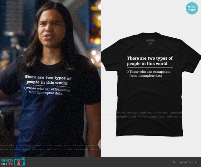 Humans Two types of people - can extrapolate incomplete data tshirt from Design worn by Cisco Ramon (Carlos Valdes) on The Flash