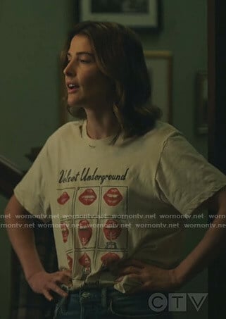 Dex’s white Velvet Underground print tee on Stumptown