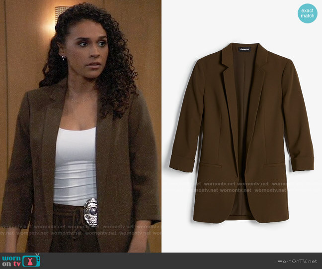Express Rolled Sleeve Notch Collar Boyfriend Blazer in Hunter Green worn by Jordan Ashford (Briana Nicole Henry) on General Hospital