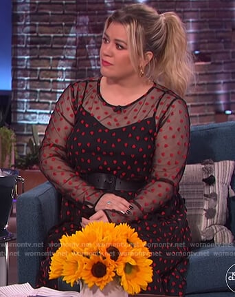 Kelly’s black heart tulle dress on The Kelly Clarkson Show