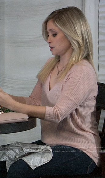 Lulu’s pink textured v-neck top on General Hospital