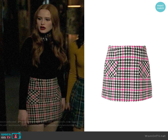 Moschino Tweed Houndstooth Skirt worn by Cheryl Blossom (Madelaine Petsch) on Riverdale