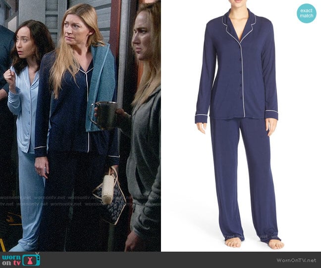 Nordstrom Lingerie Moonlight Pajamas in Navy Peacoat worn by Ava Sharpe (Jes Macallan) on Legends of Tomorrow