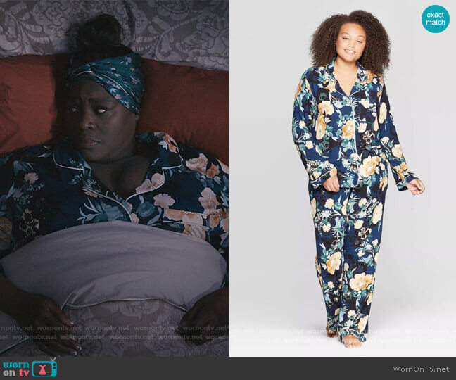 Target Floral Print Beautifully Soft Notch Collar Pajama Set worn by Ruby Hill (Retta) on Good Girls