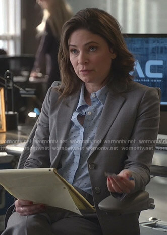 Taylor’s grey suit on Bull