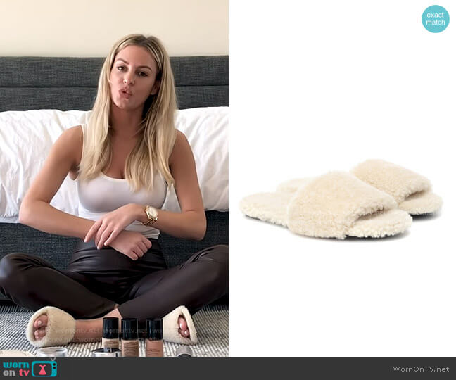 The Row Teddy Bear Shearling Sandals worn by Morgan Stewart on E! News