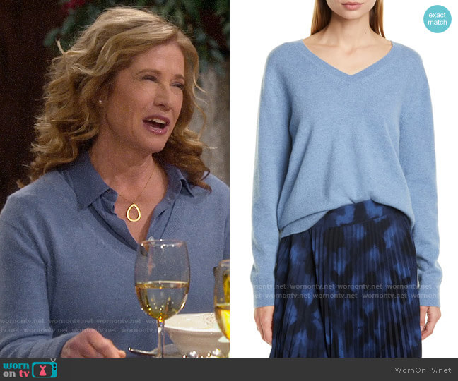 Vince Weekend V-Neck Cashmere Sweater worn by Vanessa Baxter (Nancy Travis) on Last Man Standing