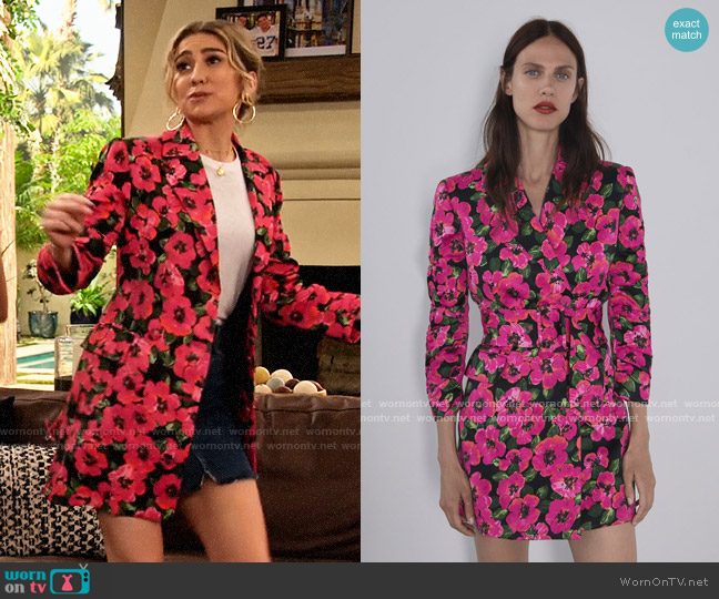 Zara Floral Print Blazer Dress worn by Ava Germaine (Chelsea Kane) on The Expanding Universe of Ashley Garcia