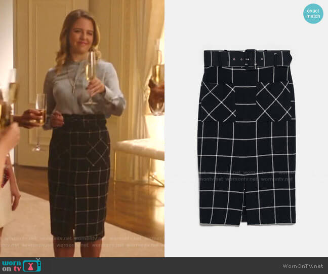 Zara Plaid Pencil Skirt worn by Amanda (Helene Yorke) on Katy Keene