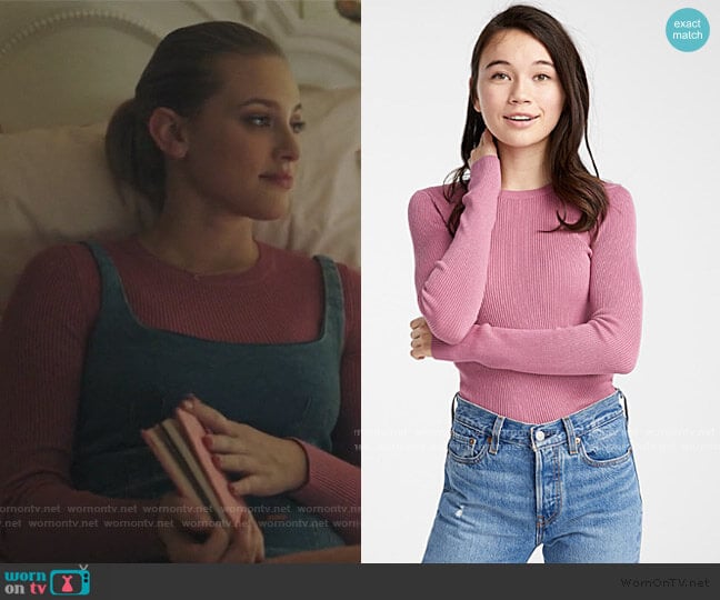 Twik Knit Crew Neck Sweater worn by Betty Cooper (Lili Reinhart) on Riverdale