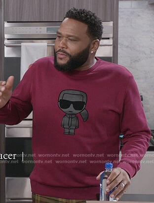 Andre’s purple printed sweatshirt on Black-ish
