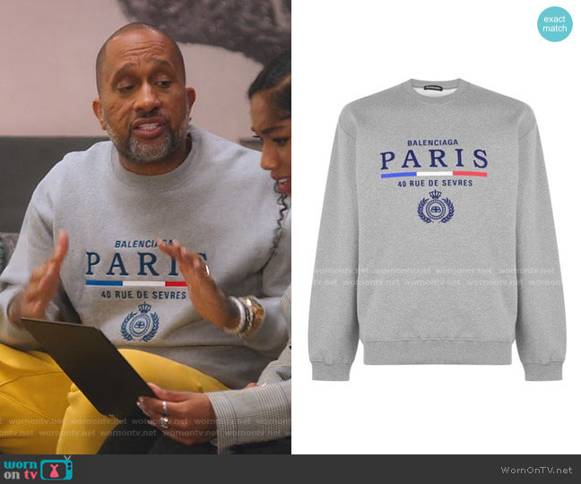 Balenciaga Paris Logo Sweatshirt worn by Kenya Barris (Kenya Barris) on BlackAF