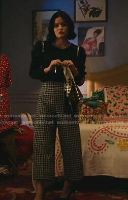 Katy’s houndstooth cropped pants on Katy Keene