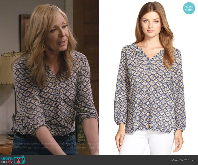 Lucky Brand Diamond Woodblock Print Top worn by Bonnie Plunkett (Allison Janney) on Mom