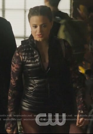 Maggie’s floral jacket and leggings on Charmed