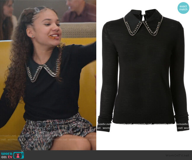 No21 Embellished Collar Jumper worn by Izzy Barris (Scarlet Spencer) on BlackAF